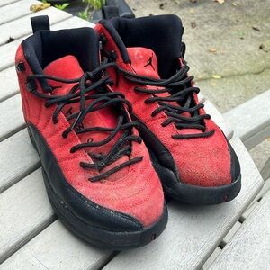 Retro 12s air Jordan size 7